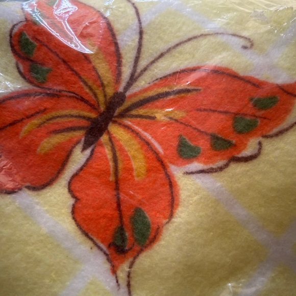 Vintage Owen Manufacturing Co. Butterflies Printed Blanket 72”X90” NWT - Picture 6 of 12